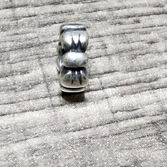 Pandora Retired Small Bow Ribbon Spacer Bead Charm - Picture 2 of 9
